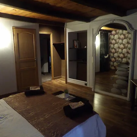 Πανσιόν L'auberge Du Moulin A Grains