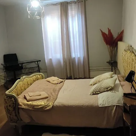 L'auberge Du Moulin A Grains بيت ضيافة 3*