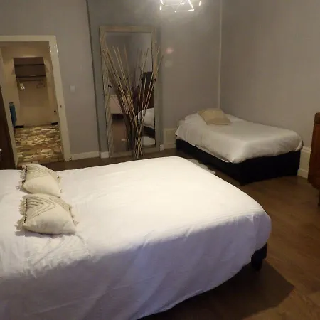 بيت ضيافة L'auberge Du Moulin A Grains 3*